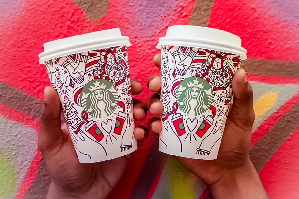 Starbucks Malaysia The reusable cup also looks just like the festive paper cups.